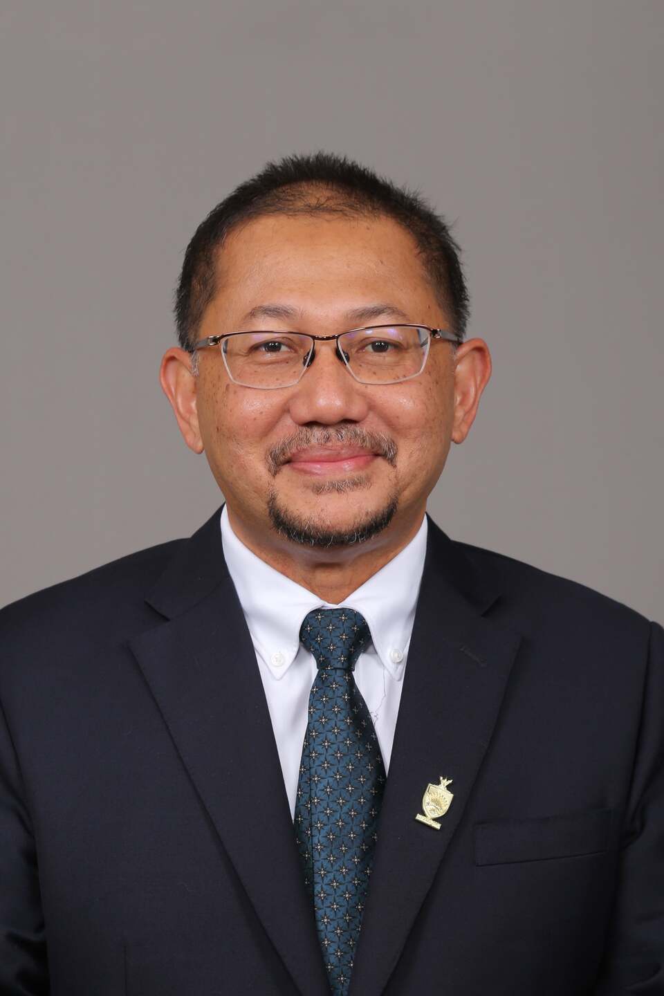 Adnan bin Abu Hassan